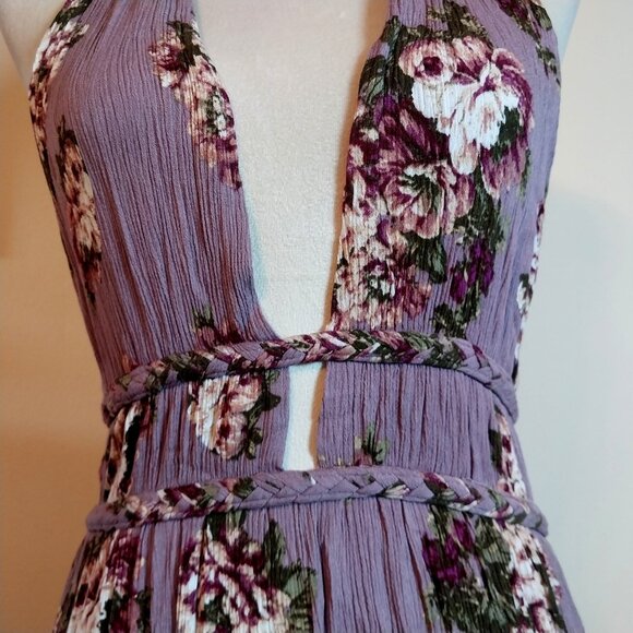 ILLA ILLA DEEP V HALTER NECK BACK OUT LAVENDER FLORAL PRINT SIZE L MAXI DRESS - Picture 3 of 11